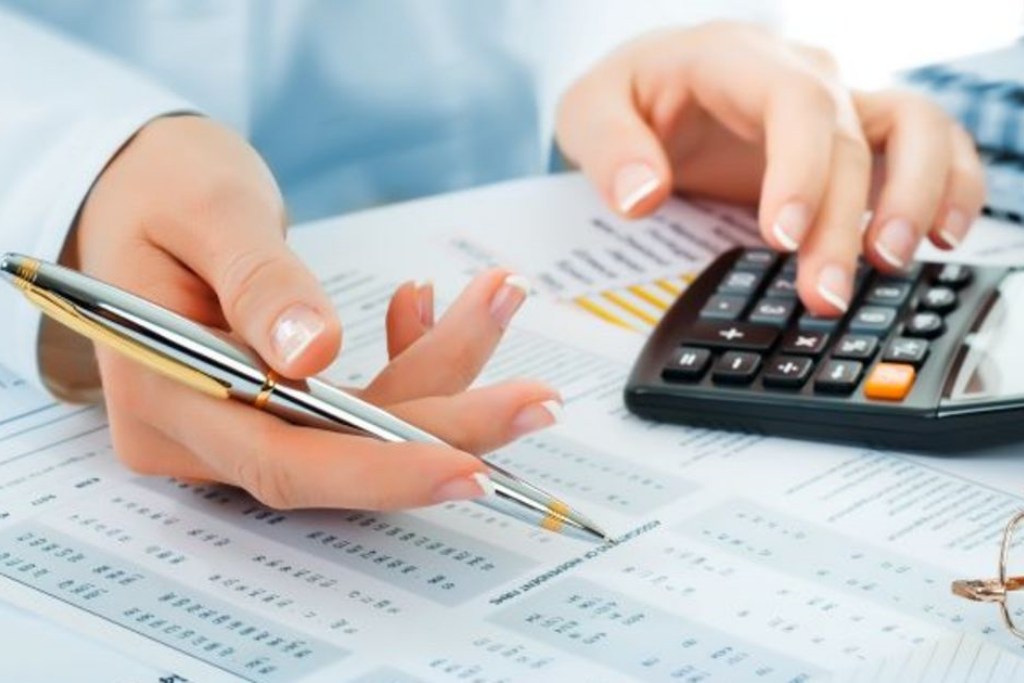 contabilidad para empresas o instituciones medicas